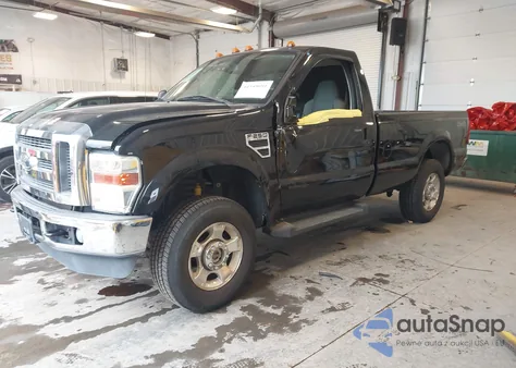 2010 Ford F-250 Xl/Xlt из США, поврежденный, VIN 1FTNF2B58AEB32954